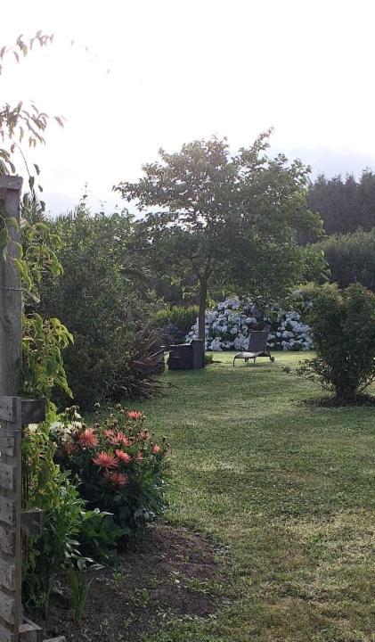 Tikleuziou Bed & Breakfast Lanildut Luaran gambar